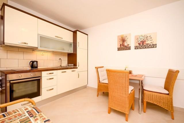 Apartman Dvor Makarska Habitación foto