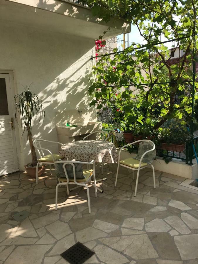 Apartman Dvor Makarska Exterior foto