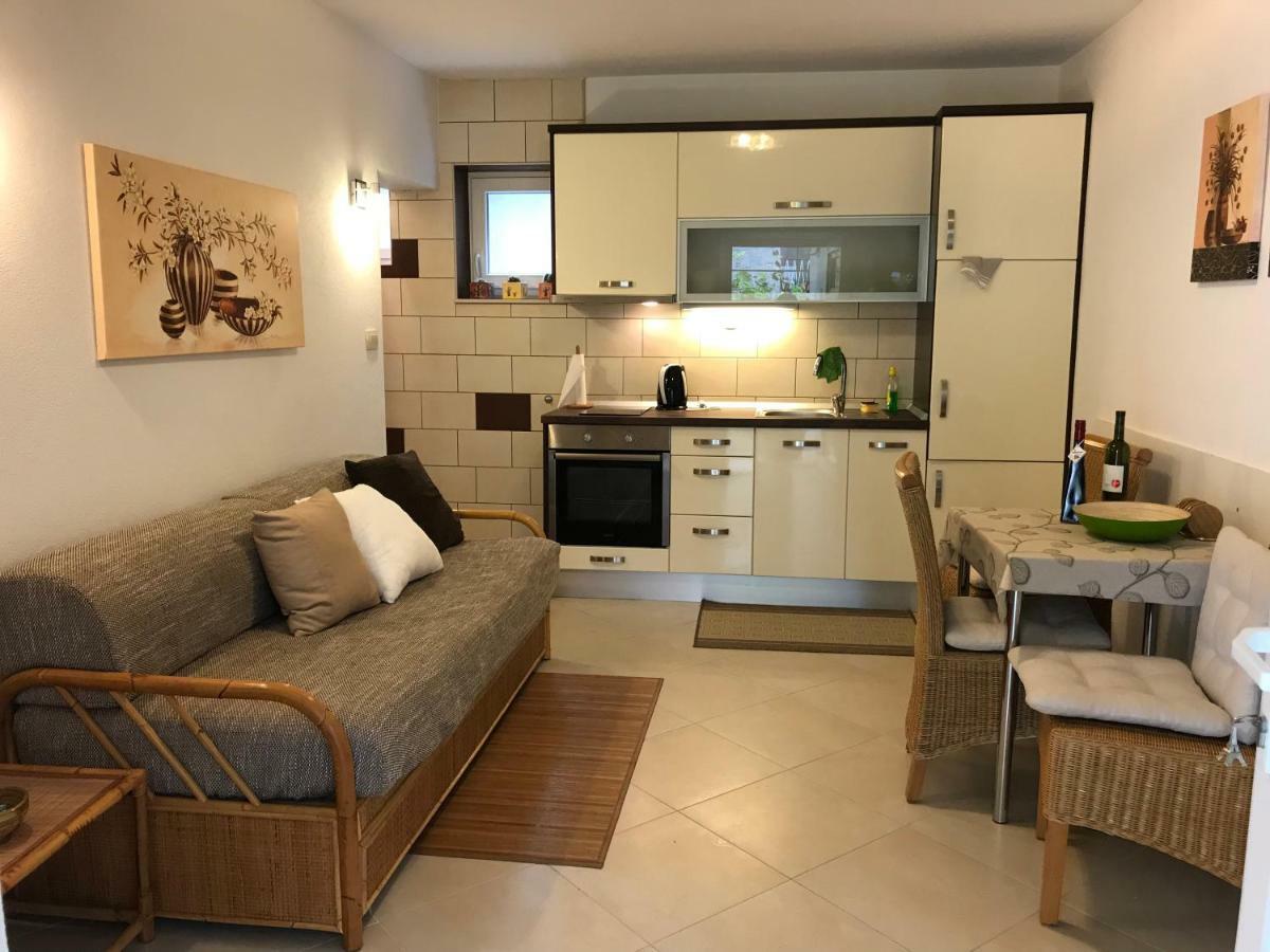 Apartman Dvor Makarska Exterior foto
